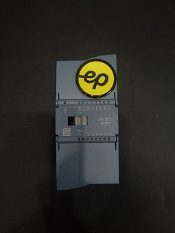 Модуль дискретного вывода Siemens 6ES7223-1PH32-0XB0