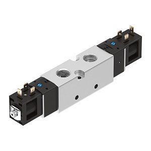 Электромагнитный клапан Festo VUVS-LK30-B52-D-G38-1B2-S